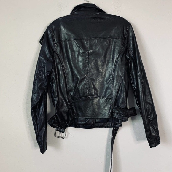 Urban Retro Black Vegan Leather Motorcycle Jacket - Picture 5 of 5